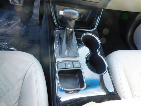 Used 2014 Kia Sorento LX AWD/4WD image 17