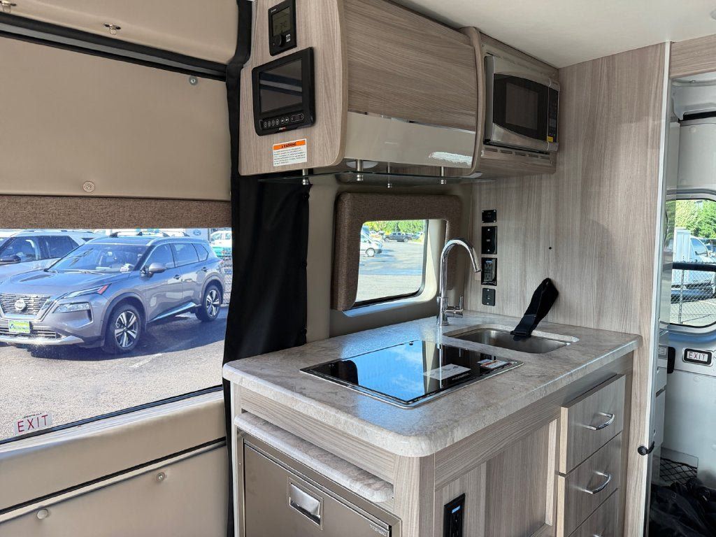 Used 2021 RAM ProMaster 1500 w/ Convenience Group FWD image 33