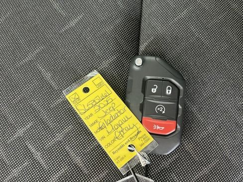 New 2025 Jeep Gladiator Mojave w/ Convenience Group image 29