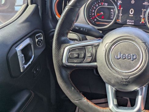 Used 2022 Jeep Gladiator Mojave w/ LED Lighting Group image 19