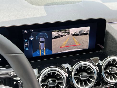 Certified 2026 Mercedes-Benz GLA 250 4MATIC image 17