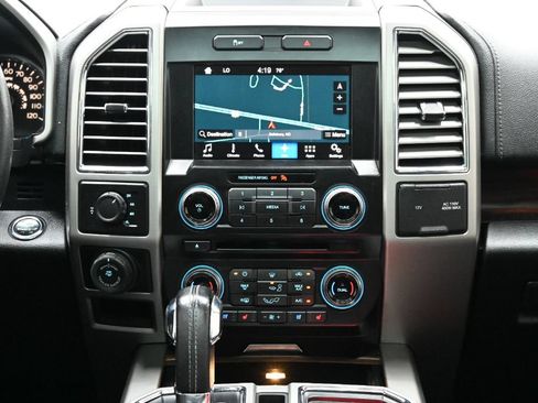 Used 2016 Ford F150 Lariat w/ Equipment Group 502A Luxury AWD/4WD image 30