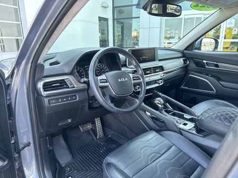 Used 2022 Kia Telluride SX w/ SX Prestige Package AWD/4WD image 11
