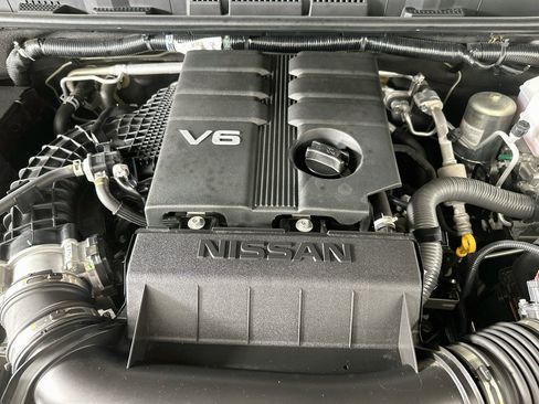 Used 2022 Nissan Frontier SV RWD image 31
