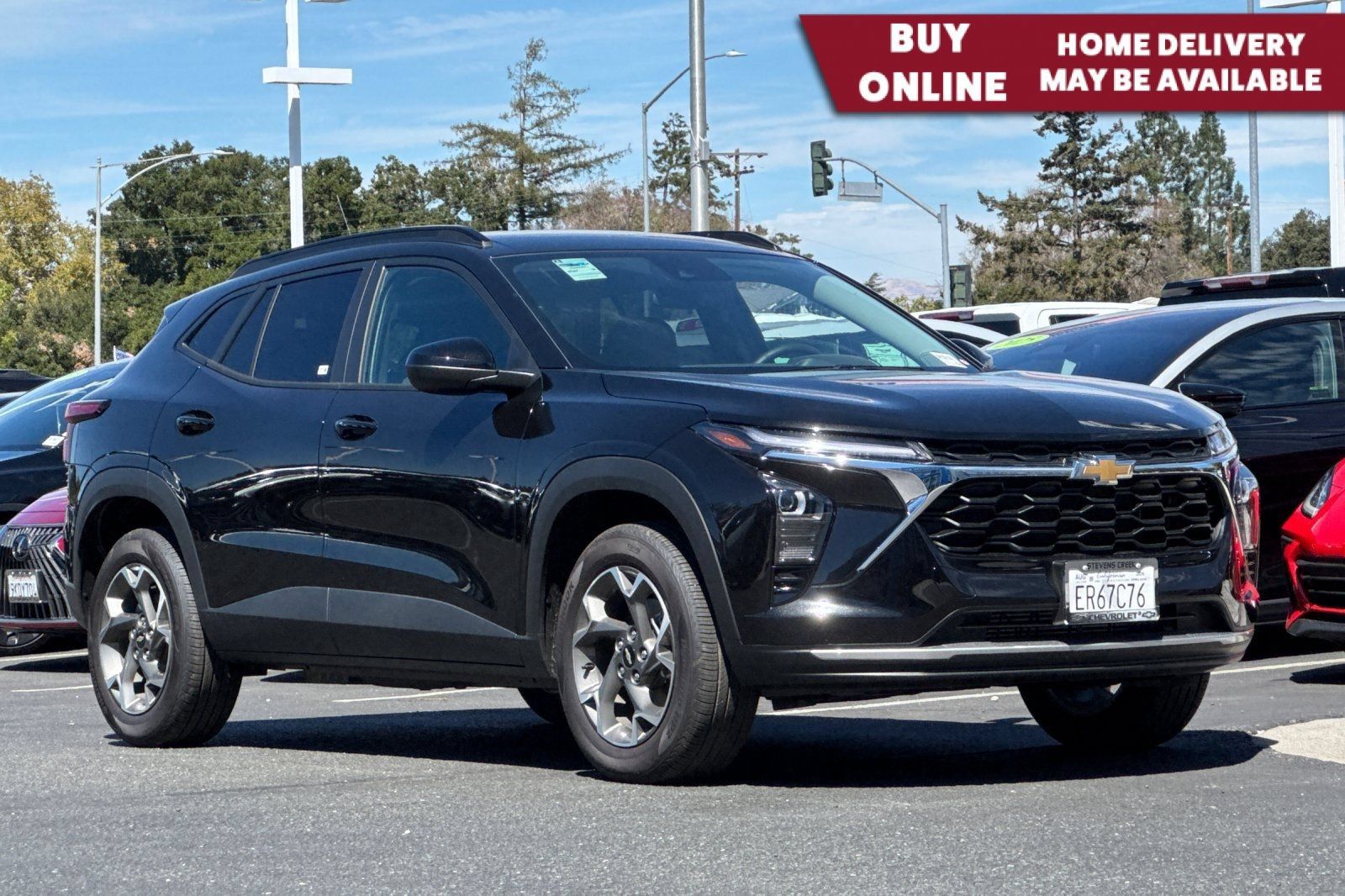 Used 2026 Chevrolet Trax LT w/ LT Convenience Package FWD image 1