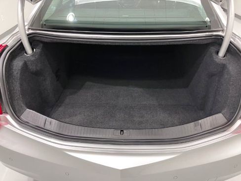 Used 2013 Cadillac XTS Premium image 24