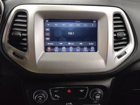 Used 2019 Jeep Compass Sport image 25