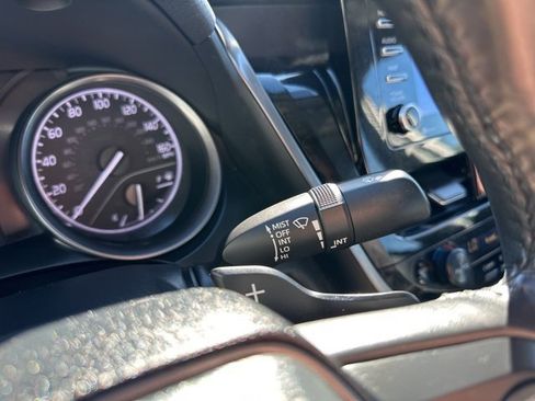 Used 2024 Toyota Camry SE image 22