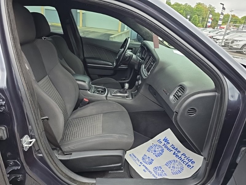 Used 2019 Dodge Charger R/T RWD image 32