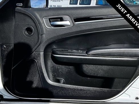 Used 2023 Chrysler 300 S w/ Comfort Group image 27