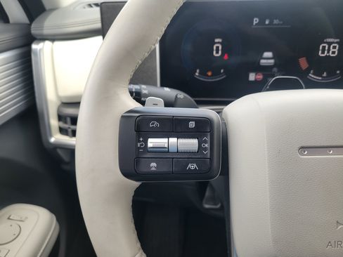 Used 2025 Hyundai Santa Fe SEL AWD/4WD image 29