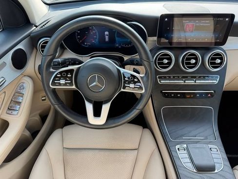Used 2022 Mercedes-Benz GLC 300 image 16