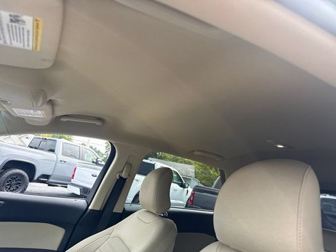 Used 2018 Ford Edge SE AWD/4WD image 22