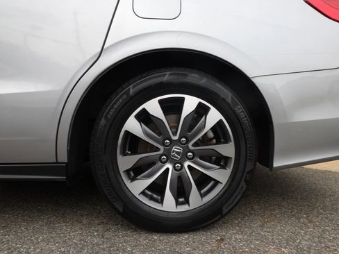 Used 2022 Honda Odyssey EX-L image 12