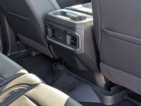 New 2026 GMC Sierra 1500 Elevation w/ Elevation Premium Package AWD/4WD image 32