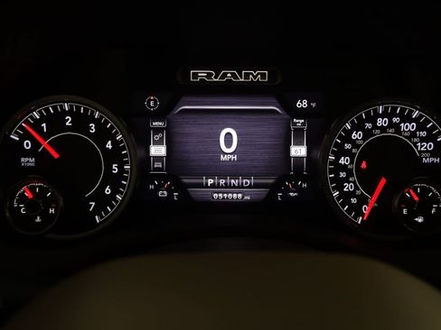 Used 2020 RAM 1500 Laramie AWD/4WD image 19