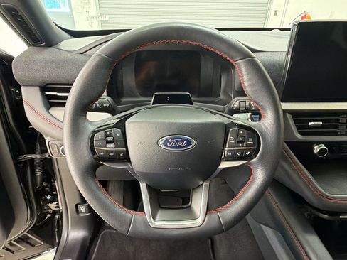 Certified 2025 Ford Explorer ST-Line w/ ST-Line Street Pack AWD/4WD image 11