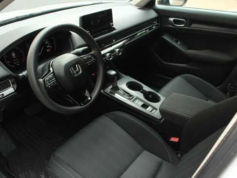 Used 2022 Honda Civic LX image 13