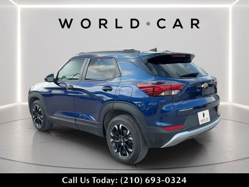 Used 2023 Chevrolet TrailBlazer LT FWD image 5