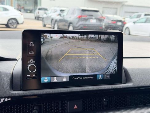 Used 2023 Honda CR-V Sport Touring image 4