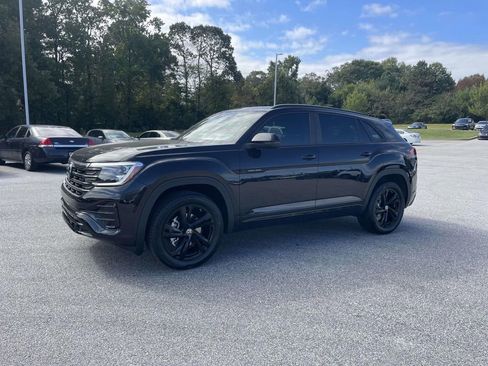 New 2026 Volkswagen Atlas Cross Sport SEL R-Line AWD/4WD image 3