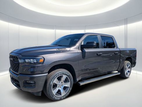 New 2026 RAM 1500 Express RWD image 7