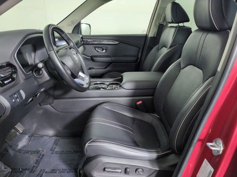 Certified 2024 Honda Pilot Elite image 13