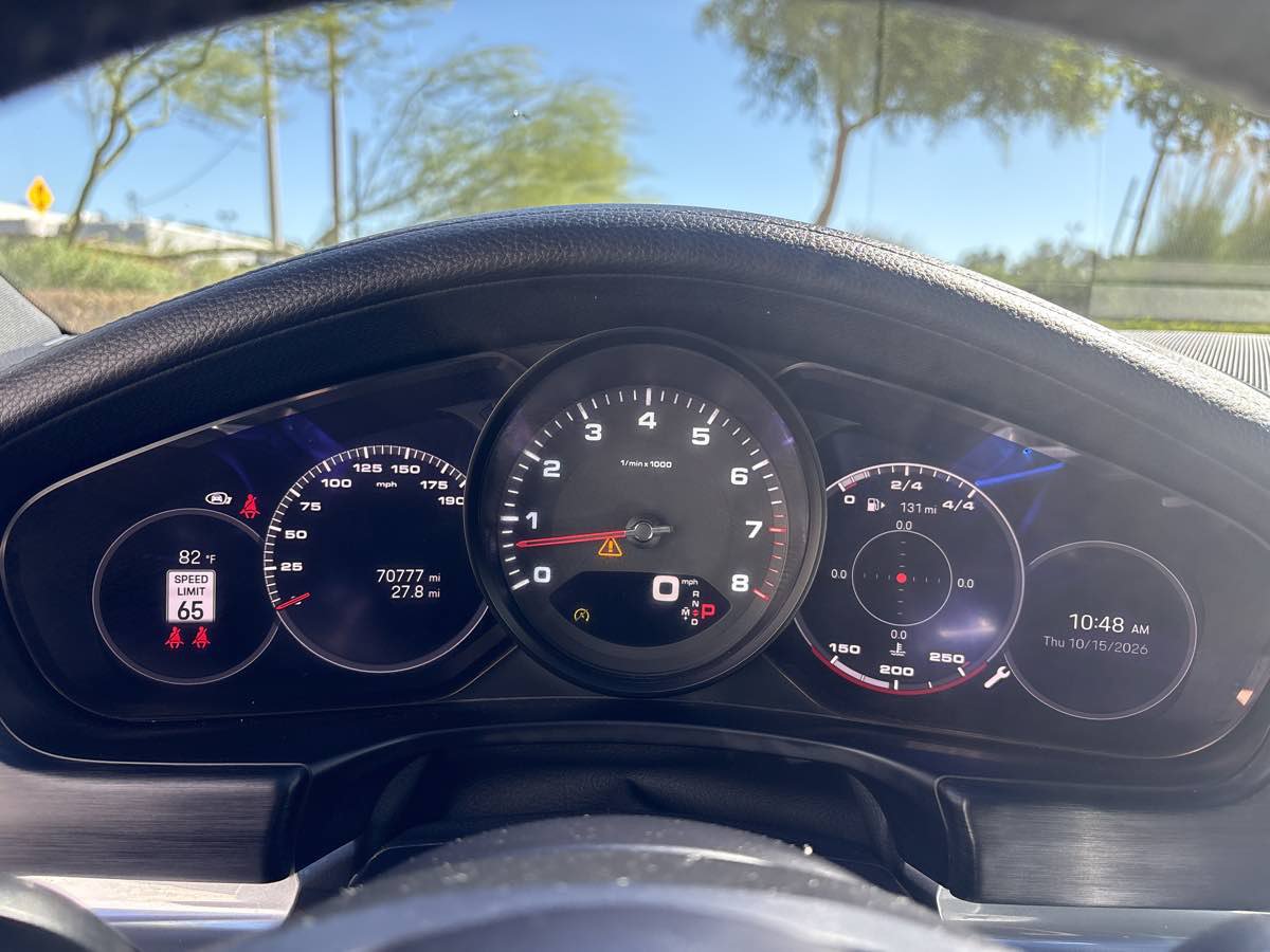 Used 2022 Porsche Panamera Platinum Edition w/ Assistance Package RWD image 23