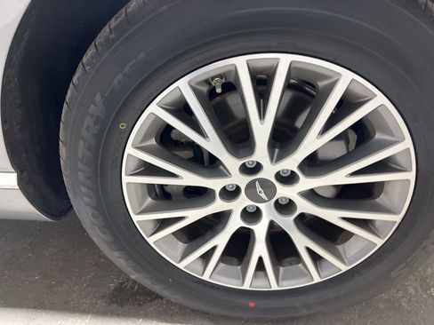 Used 2024 Genesis GV80 2.5T image 45