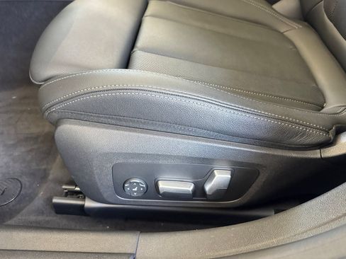 Used 2023 BMW i4 eDrive35 w/ Premium Package RWD image 14
