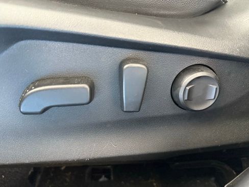 Used 2021 Subaru Forester Limited image 21