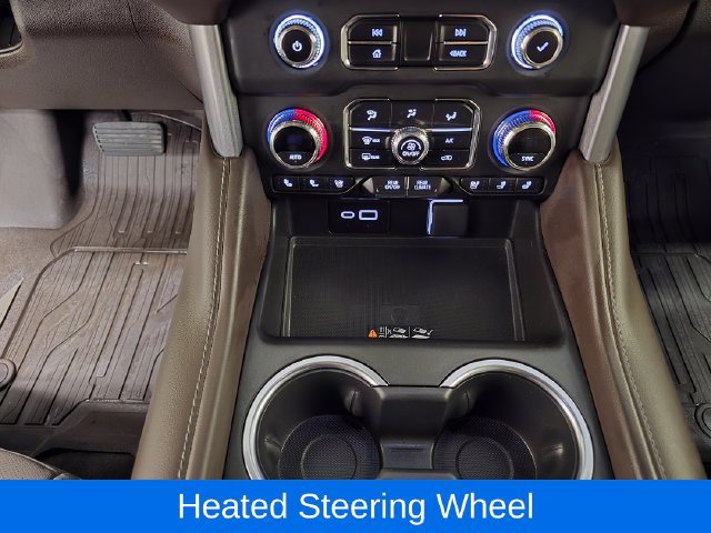 Used 2024 GMC Yukon XL SLT w/ SLT Luxury Package AWD/4WD image 24