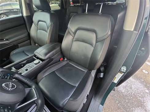 Certified 2023 Nissan Pathfinder SL w/ Black Appearance Package image 11