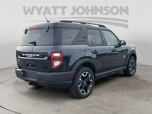 Used 2021 Ford Bronco Sport Outer Banks w/ Outer Banks Package AWD/4WD image 5