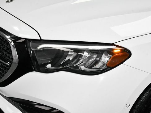 Used 2025 Mercedes-Benz E 450 4MATIC Sedan image 76