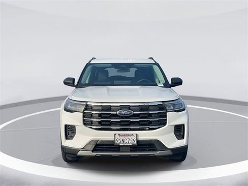 Certified 2025 Ford Explorer Active image 2