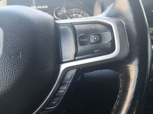 Used 2024 RAM 3500 Big Horn AWD/4WD image 18