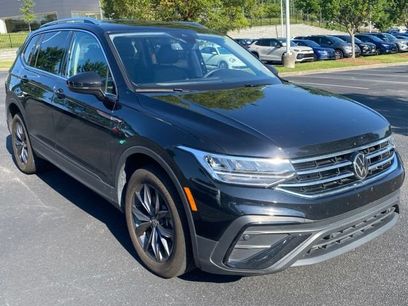 Used 2023 Volkswagen Tiguan SE