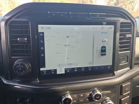 Used 2022 Ford F150 XLT w/ Equipment Group 302A High image 20