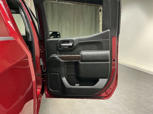 Used 2021 Chevrolet Silverado 1500 LT Trail Boss w/ Bed Protection Package image 25