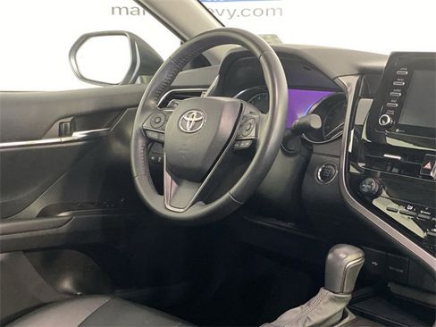 Used 2021 Toyota Camry SE w/ Convenience Package image 14