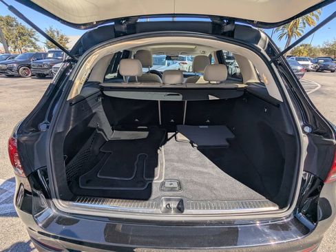 Certified 2022 Mercedes-Benz GLC 300 image 23