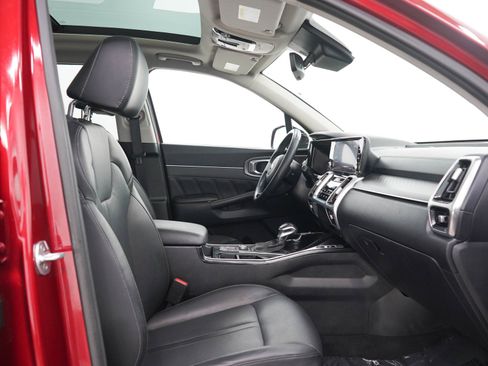 Used 2021 Kia Sorento SX AWD/4WD image 13