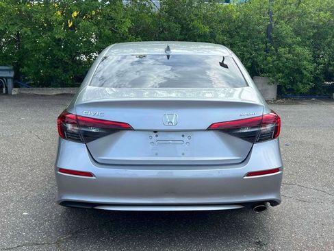 Used 2023 Honda Civic Sport image 7