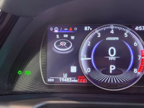 Used 2024 Lexus ES 350 w/ Premium Package FWD image 24