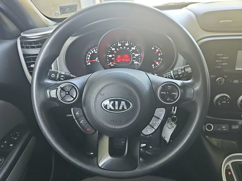 Used 2016 Kia Soul w/ Convenience Package FWD image 19