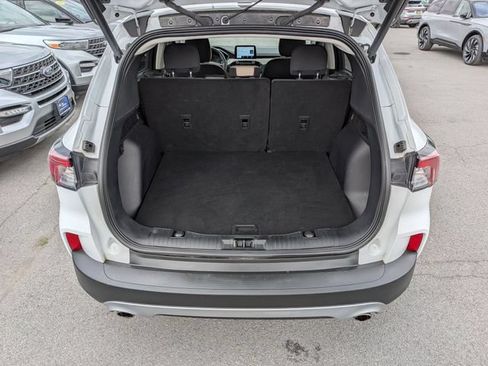 Certified 2022 Ford Escape SE w/ Convenience Package AWD/4WD image 17