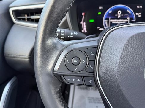 Used 2023 Toyota Corolla Cross HYBRID XSE image 28