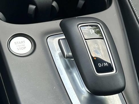 Used 2025 INFINITI QX50 Sport AWD/4WD image 35