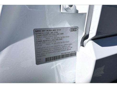 Used 2025 Audi Q3 2.0T Premium AWD/4WD image 36